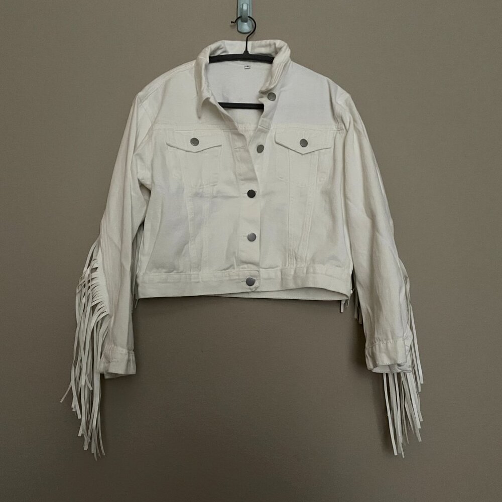 Jolene, Cropped, Fringe Denim Jacket, NWOT. - Picture 3 of 9